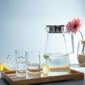 B63050008 glass pitcher with SS lid