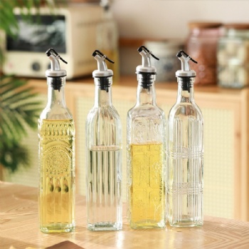  B53020091 oil & vinegar bottle with salt &pepper set	